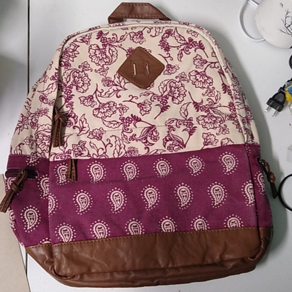 #411 Claire's Fashion Backpack purse